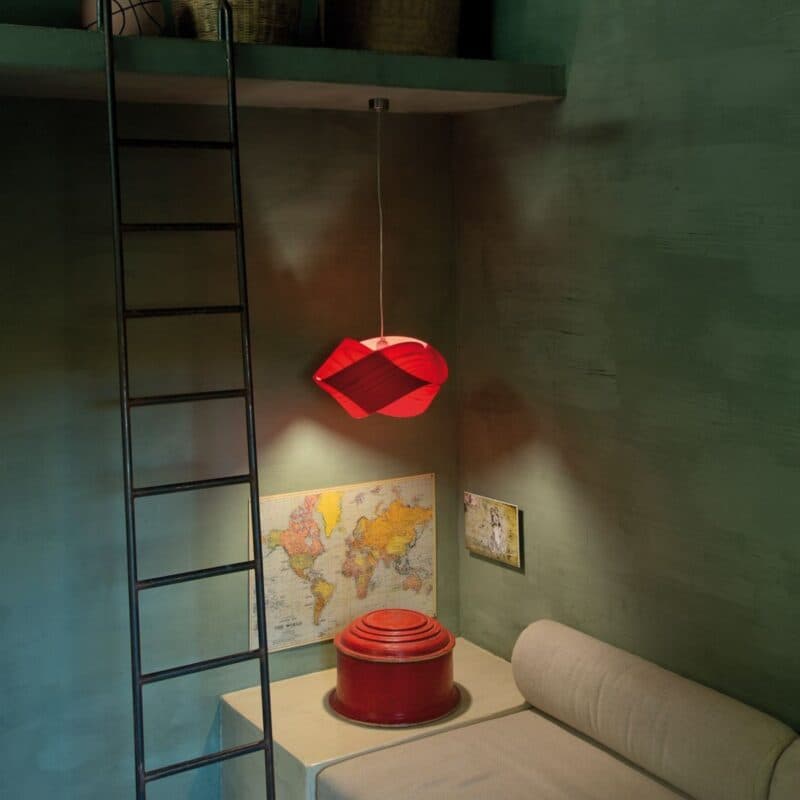 LZF Pendelleuchte Nut in Red (Rot) Wohnbeispiel
